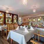 Zur Heidschnucke Hotel