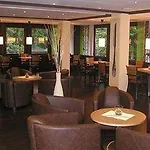 Zur Heidschnucke Hotel 4*