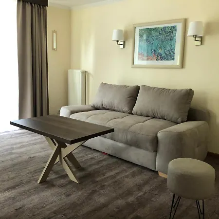 Hotel Zur Heidschnucke 4*