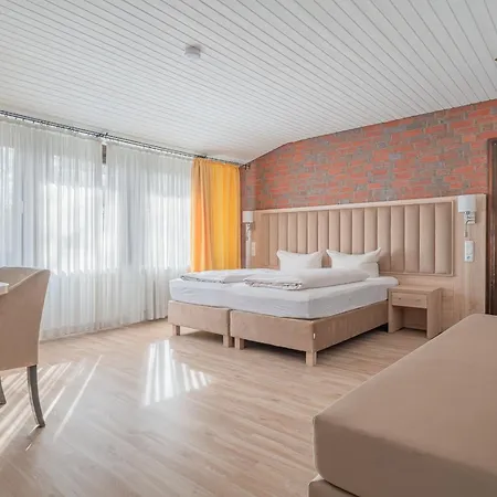 Zur Heidschnucke 4*