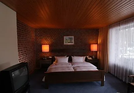 Zur Heidschnucke 4*